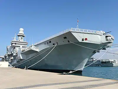 Visita della governatrice australiana Samantha Joy Mostyn a bordo della portaerei Cavour