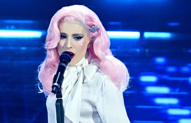  SANREMO, SERATA COVER: VINCE DITONELLAPIAGA 