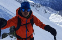 CORPO LUCA SINIGAGLIA <BR>  RESTERAâ SUL POBEDA 
