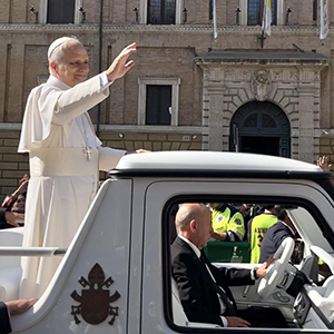 The Pope warns: Freedom of the press is too often violated 