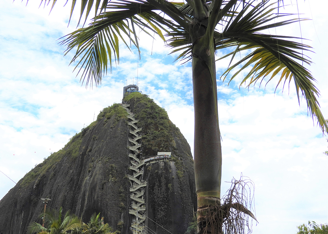 1126 - La Piedra del Penol - Colombia