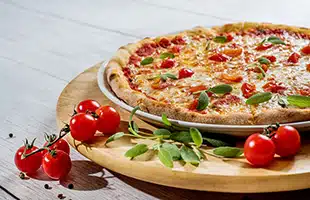 Si celebra la pizza, una passione âsacraâ 