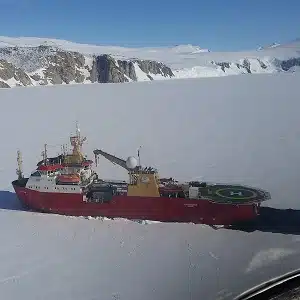 World record set by the icebreaker research vessel Laura Bassi: no one so far south