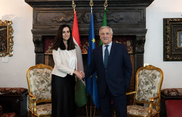 ANITA ORBAN: L’UNGHERIA<BR>  E’ TORNATA IN EUROPA