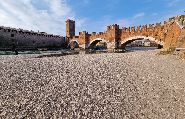 TRIPLICANO I MORTI <BR> PER ONDATE CALORE