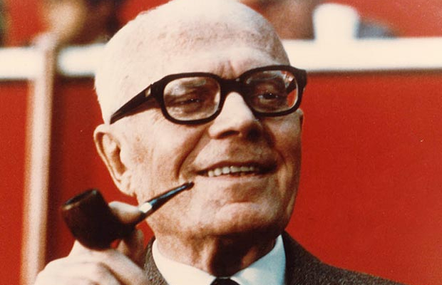 IL 2 GIUGNO PERTINI<br>IN UN DOCUMENTARIO