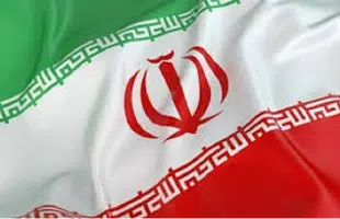 Iran, hostess velate <br> e memorie coloniali