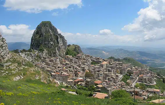 Sicilia: ai piedi dei Monti Sicani