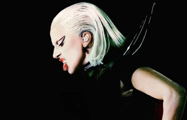 LADY GAGA: ARRIVA  <BR> IL FILM-CONCERTO