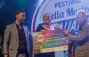 Agustina Ferreyra trionfa al Festival della Musica Italiana, rappresenterÃ  lâArgentina a Roma