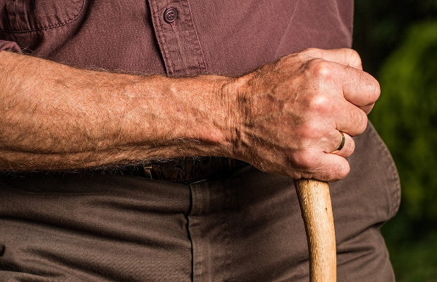 MANIFESTO EUROPEO <br> CONTRO LâAGEISMO 