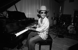 Il ritorno di Bruno Mars con 