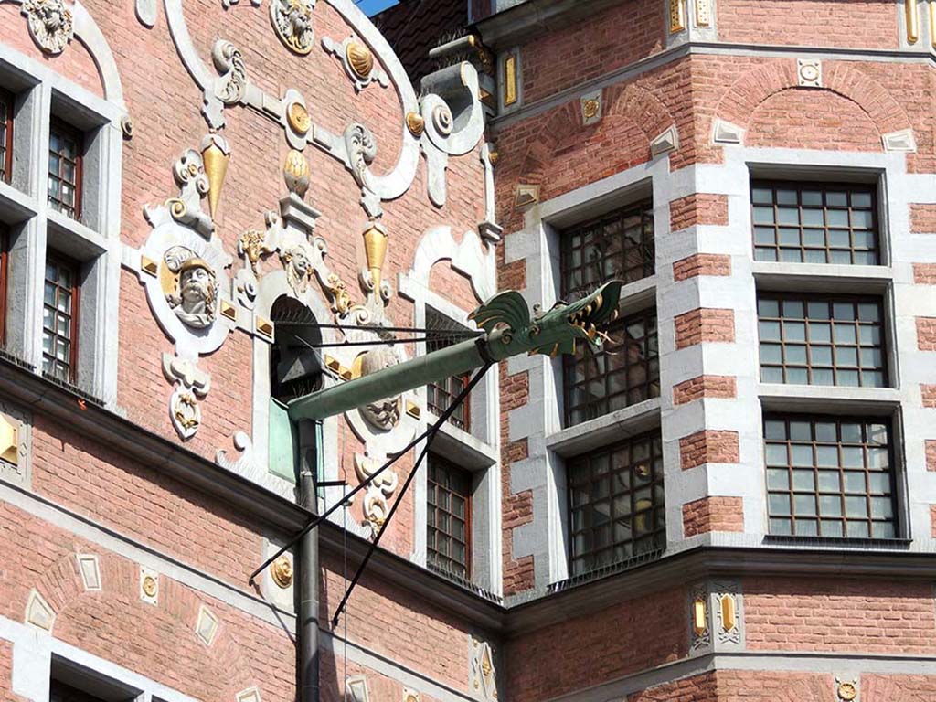 974 - Particolare di decorazione di grondaia a Danzica