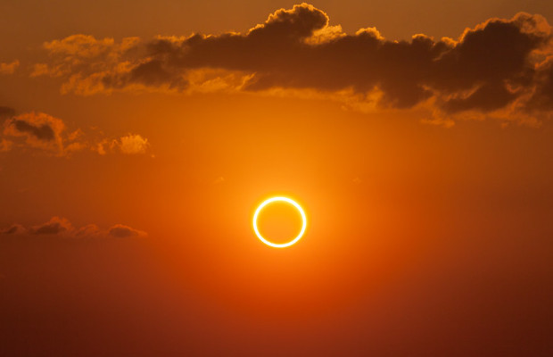 ARRIVA L’ECLISSI SOLARE <BR> COME VEDERLA IN SICUREZZA