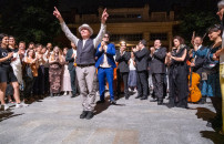 Baricco e la sua 'Traviata da cortile'