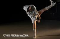 âSuspended Chorusâ, performer Silvia Gribaudi takes the stage at the Dublin Dance Festival