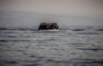 MIGRANTI, VELISTA <BR> SPERONATO DA SCAFISTI  