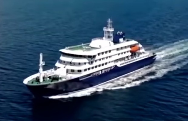 LA “NAVE DEL VIRUS” <BR> FA ROTTA VERSO NORD