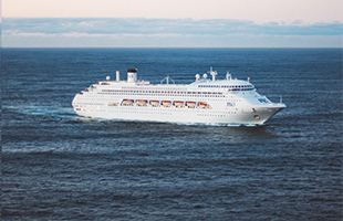 Carnival ordina a Fincantieri tre navi da crociera, le piÃ¹ grandi mai costruite in Italia