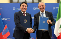 Italia-Mongolia: Urso e Damdinnyam firmano dichiarazione congiunta su minerali e materie prime critiche