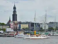 Amburgo chiama trieste: storie di porti allâIIC