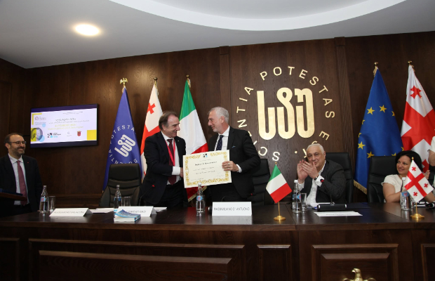 Ambasciata Georgia: celebrati i 20 anni del Comitato della SocietÃ  Dante Alighieri di Tbilisi