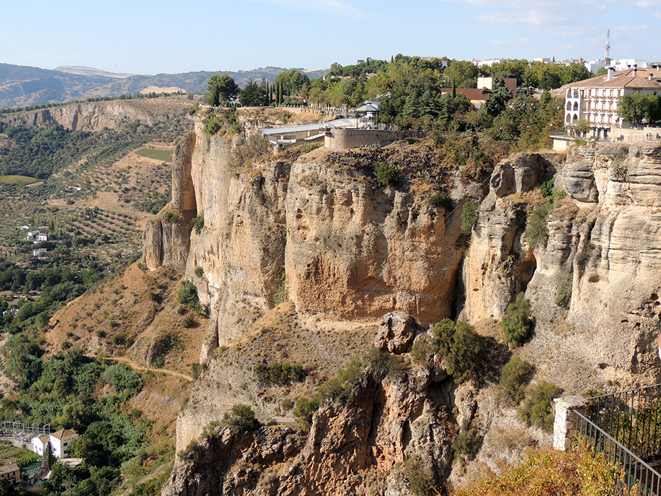 946 - Panoramica della citta' di Ronda - Spagna