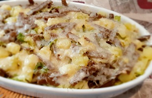 I Pizzoccheri di Teglio: il sapore autentico delle Alpi valtellinesi