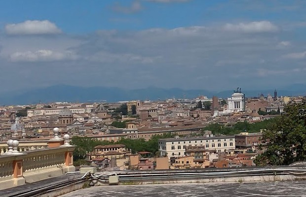FORZA NUOVA A ROMA <br> POLEMICA PER LA SEDE