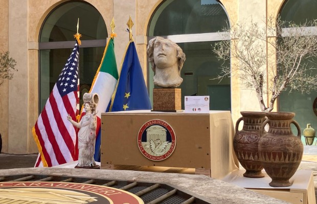 ARTE, TORNANO IN ITALIA <BR> 337 OPERE DAGLI USA