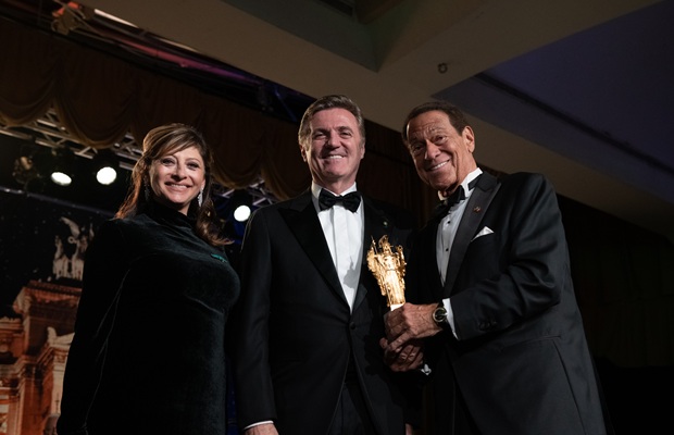 Il Gala NIAF celebra i leader nel mondo degli affari, dellâaccademia e delle arti