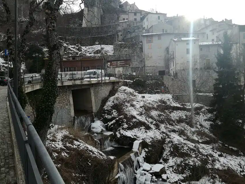 A passeggio sul versante teramano del Gran Sasso