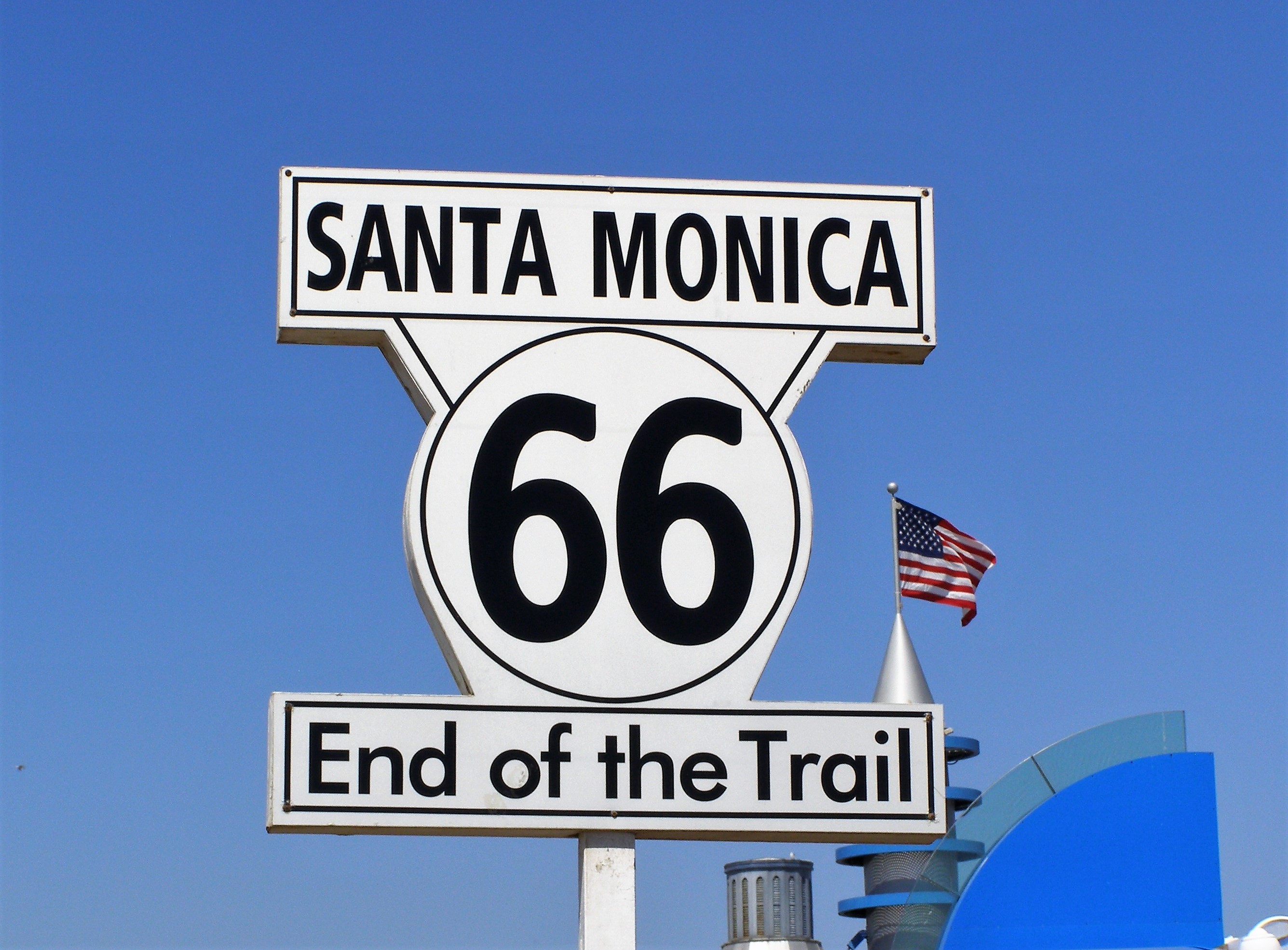 Fine percorso della Route 66 a Santa Monica - USA
