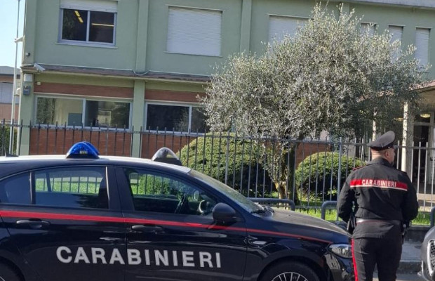 VALDITARA: VIETARE <BR> SOCIAL A PIU’ PICCOLI