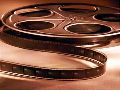CINEMA, ALESSANDRO GRANDE ALLE NOTTI D'ORO DI ATENE E PARIGI