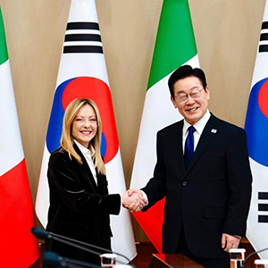  Meloni in Seoul: Italy and South Korea deepen ties