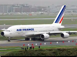 ALITALIA, AIR FRANCE DETTA LE CONDIZIONI
