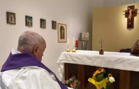 PAPA, FUORI PERICOLO <BR> MA AVANTI CON LE CURE