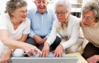 ANZIANI 21,7% POPOLAZIONE <br> INDICE VECCHIAIA IN CRESCITA