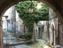 Tra LâAquila e Sulmona in cerca dellâoro rosso dâAbruzzo