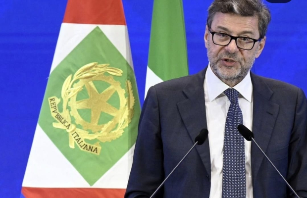 BOLLETTE, TRE MILIARDI <BR> PER FAMIGLIE E IMPRESE 