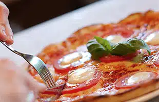 Gastronomia, 6 pizzerie ricevono il marchio âOspitalitÃ  Italianaâ 