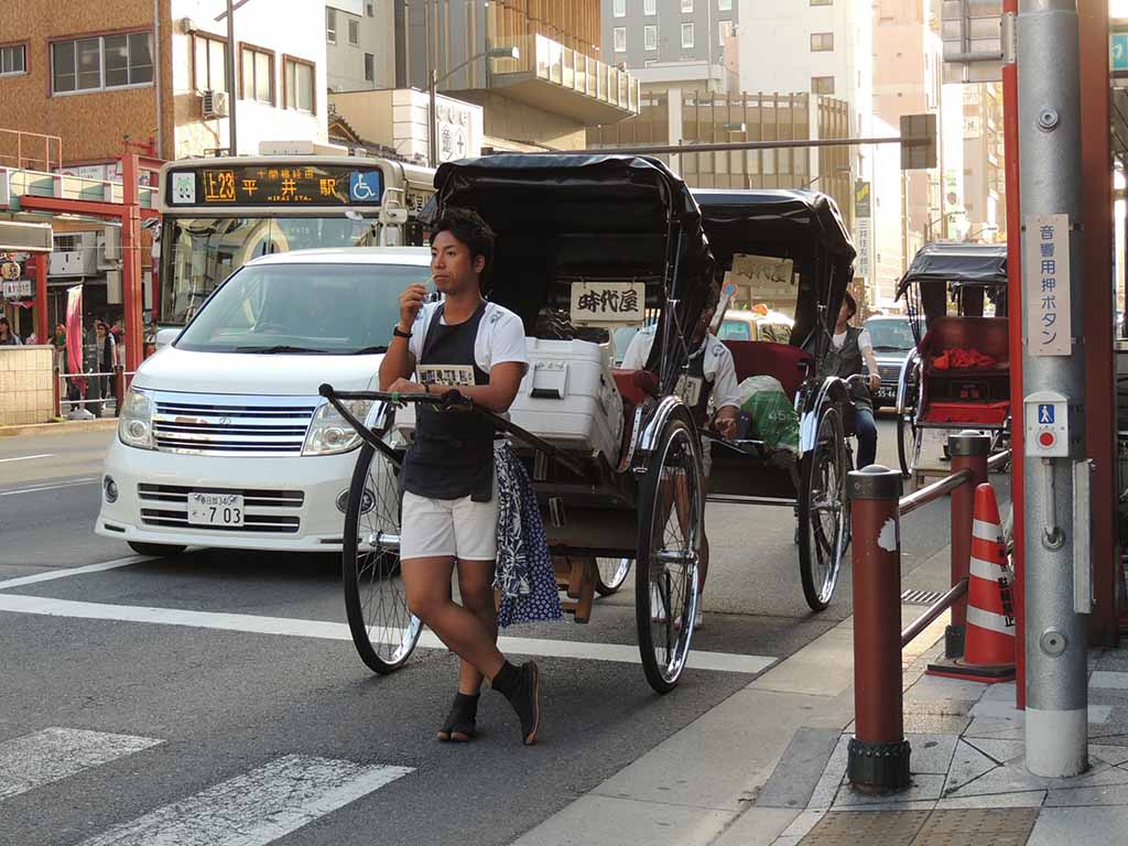 298 - Per le strade di Tokyo - Giappone