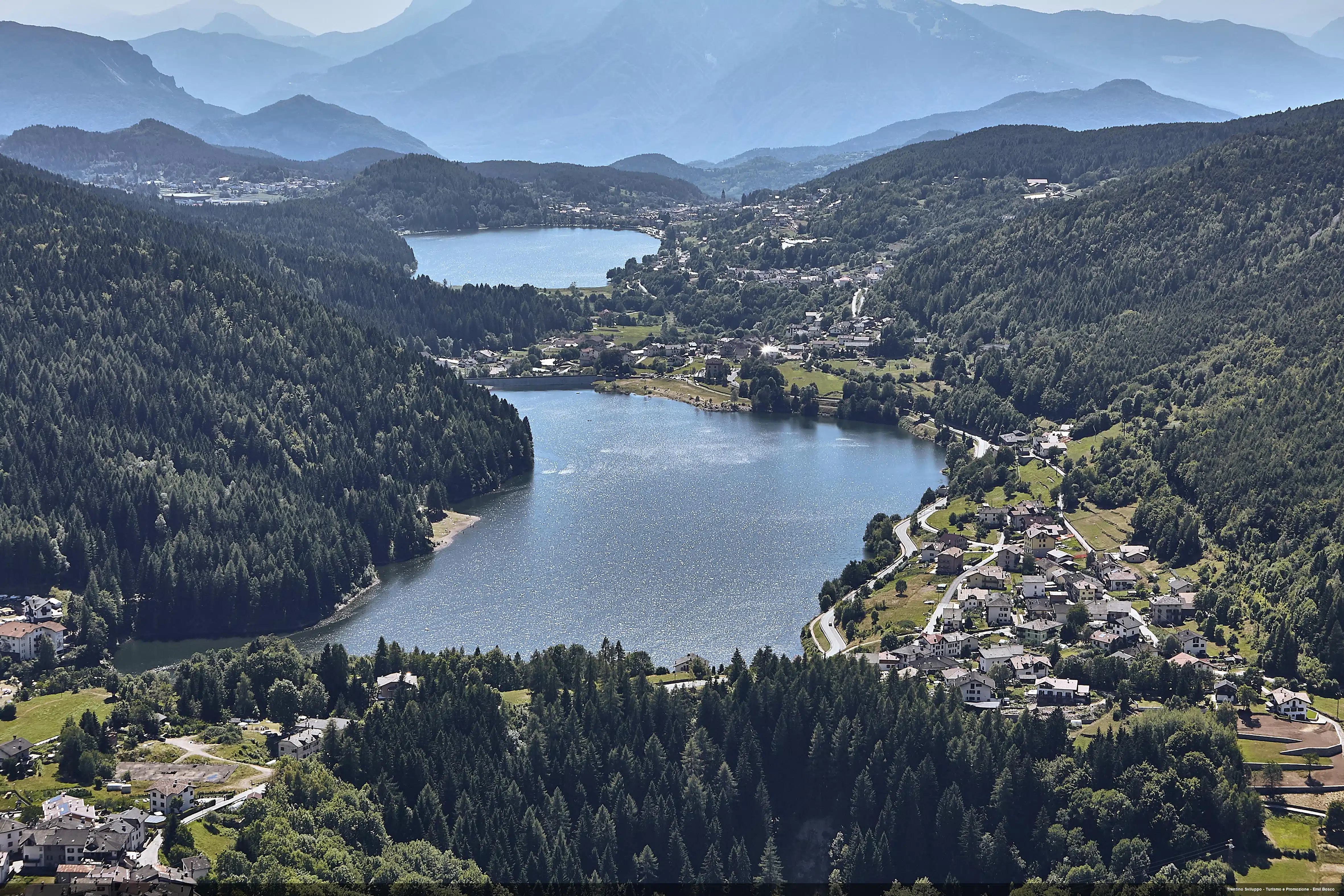 Laghi e presepi nel cuore del Trentino