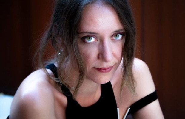 FRANCESCA BERTUZZI: <BR> IL THRILLER E' DENUNCIA